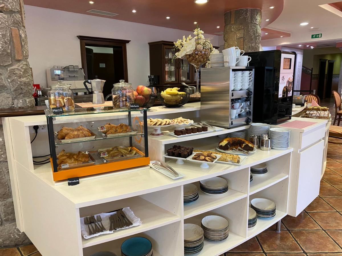 Boutique Hotel Grahor Sezana Luaran gambar